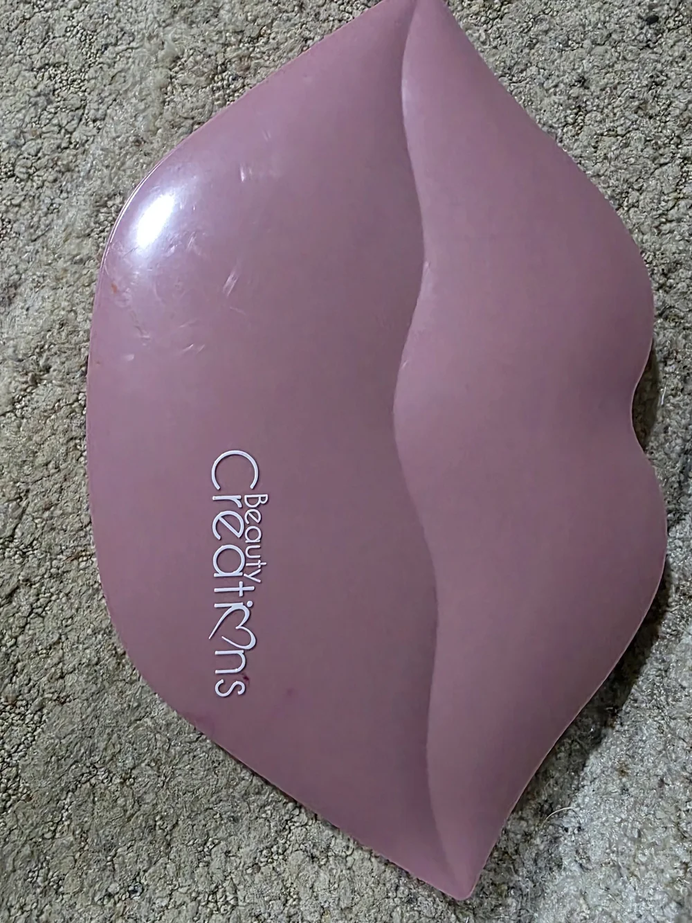 Beauty Creations Pink Lip-Shaped Makeup Palette